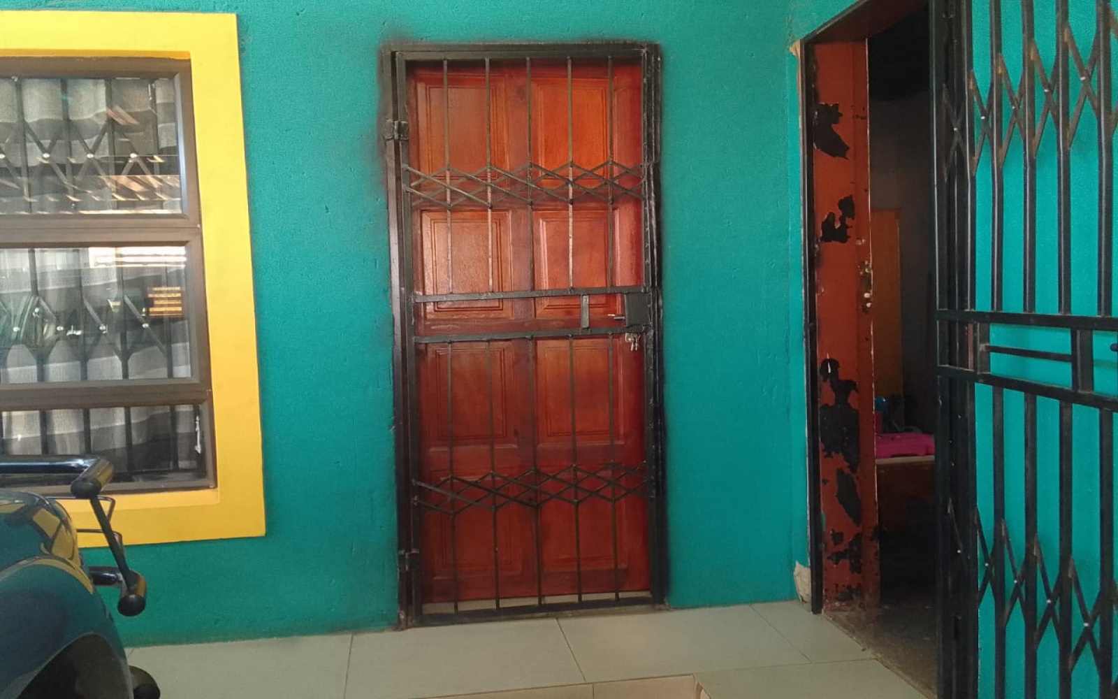 3 Bedrooms Bedrooms, ,1 BathroomBathrooms,House,For Sale,1094