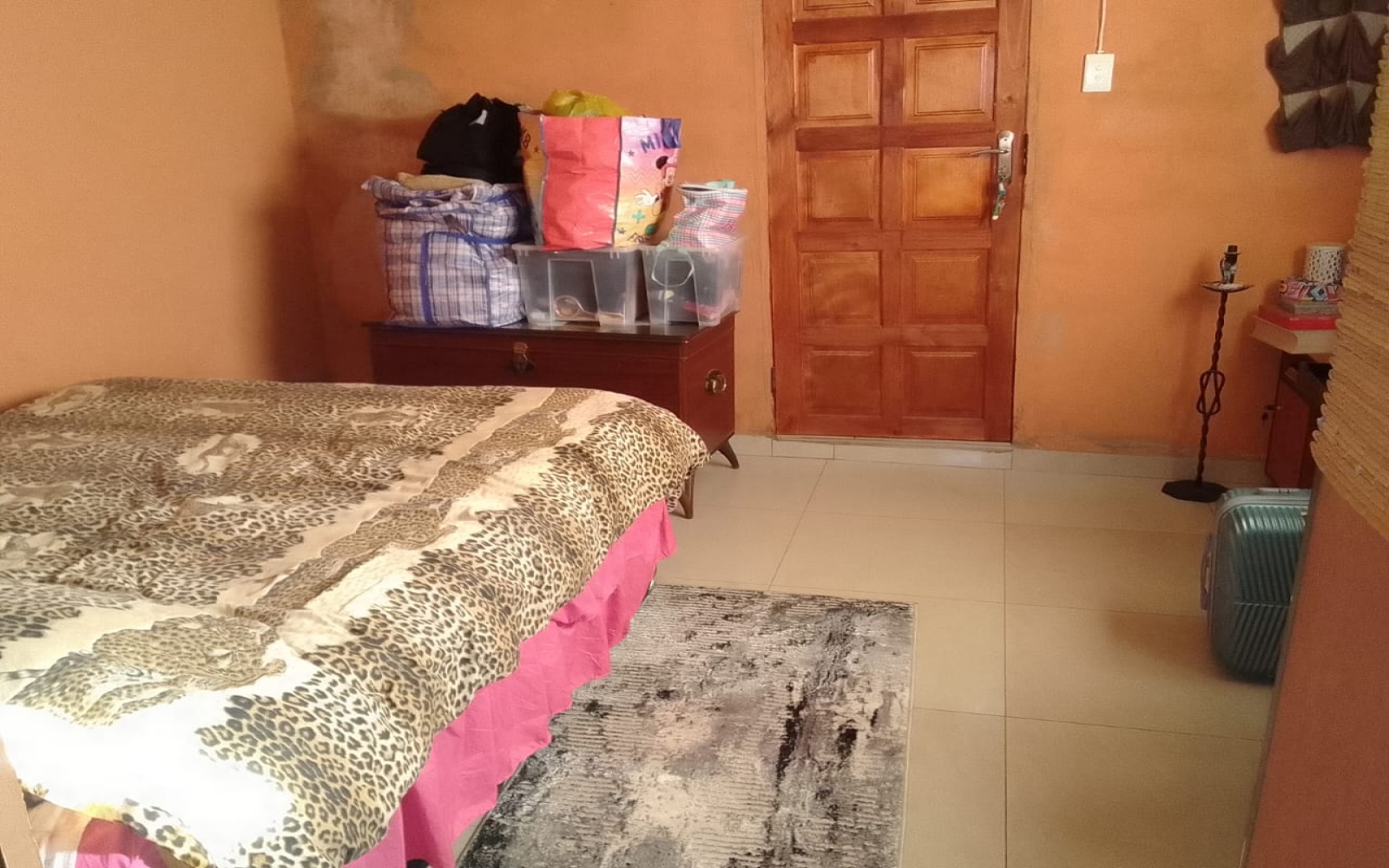 3 Bedrooms Bedrooms, ,1 BathroomBathrooms,House,For Sale,1094