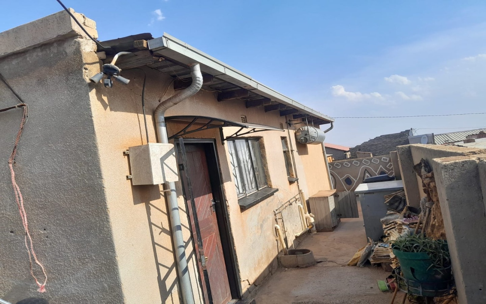 2 Bedrooms Bedrooms, ,1 BathroomBathrooms,House,For Sale,1096 2 Bedrooms Bedrooms, ,1 BathroomBathrooms,House,For Sale,1096