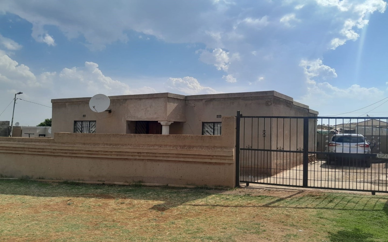 2 Bedrooms Bedrooms, ,1 BathroomBathrooms,House,For Sale,1096 2 Bedrooms Bedrooms, ,1 BathroomBathrooms,House,For Sale,1096