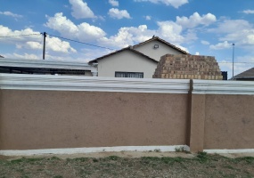 2 Bedrooms Bedrooms, ,1 BathroomBathrooms,House,For Sale,1102 2 Bedrooms Bedrooms, ,1 BathroomBathrooms,House,For Sale,1102