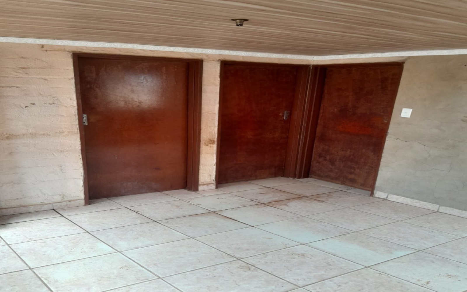 2 Bedrooms Bedrooms, ,1 BathroomBathrooms,House,For Sale,1103