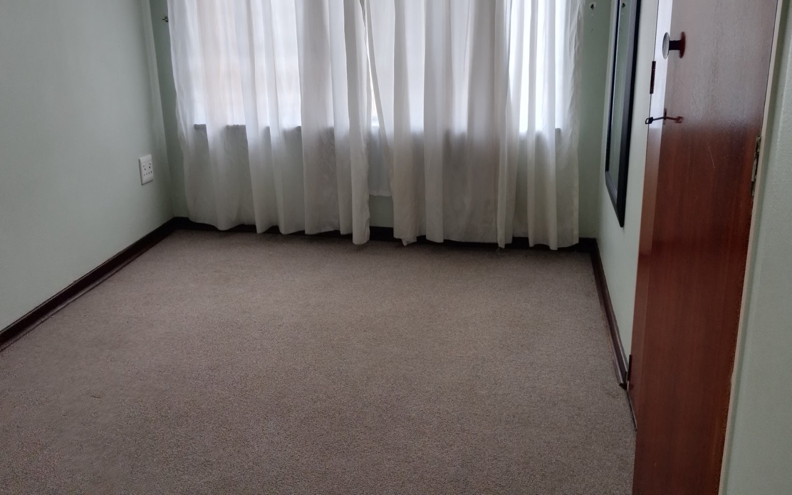 4 Bedrooms Bedrooms, ,2 BathroomsBathrooms,House,For Sale,1105 4 Bedrooms Bedrooms, ,2 BathroomsBathrooms,House,For Sale,1105