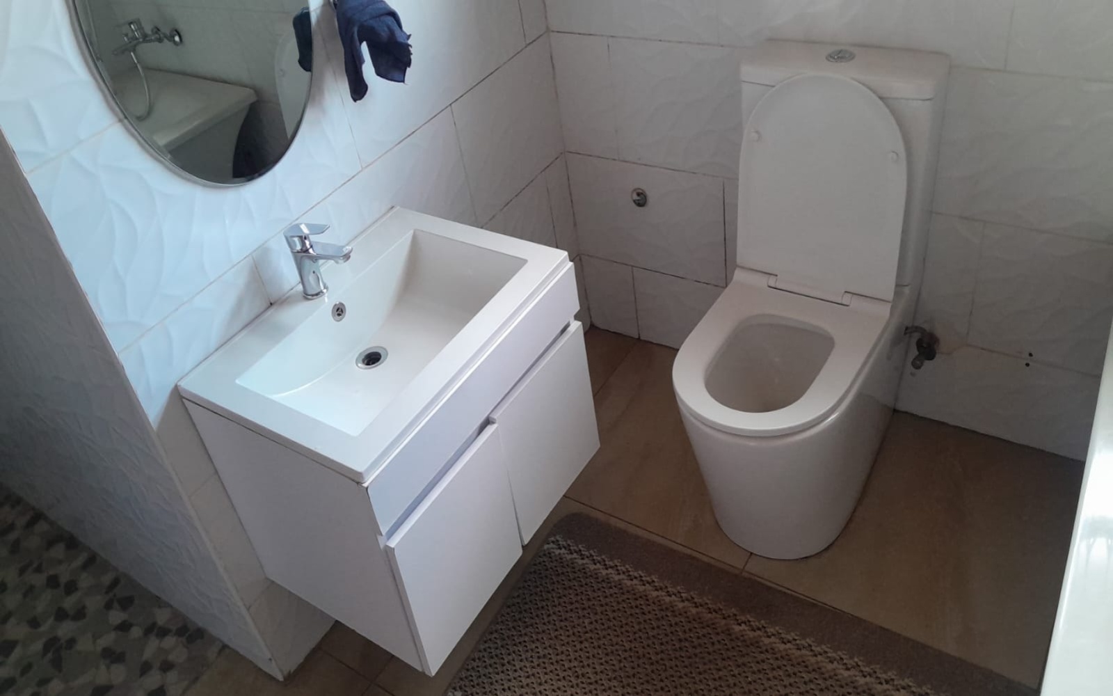 18 Zwane, johannesburg, 1805, 2 Bedrooms Bedrooms, ,1 BathroomBathrooms,House,For Sale,Zwane,1117
