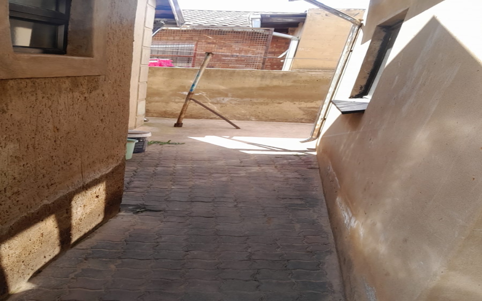 18 Zwane, johannesburg, 1805, 2 Bedrooms Bedrooms, ,1 BathroomBathrooms,House,For Sale,Zwane,1117