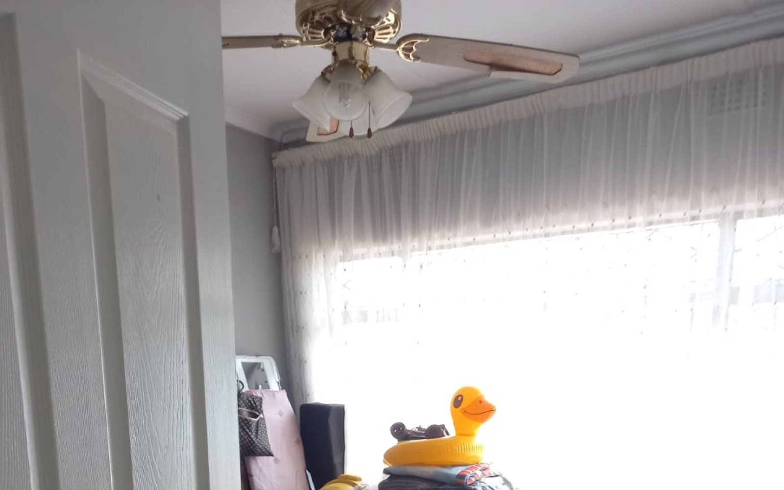 3 Bedrooms Bedrooms, ,2 BathroomsBathrooms,House,For Sale,1082