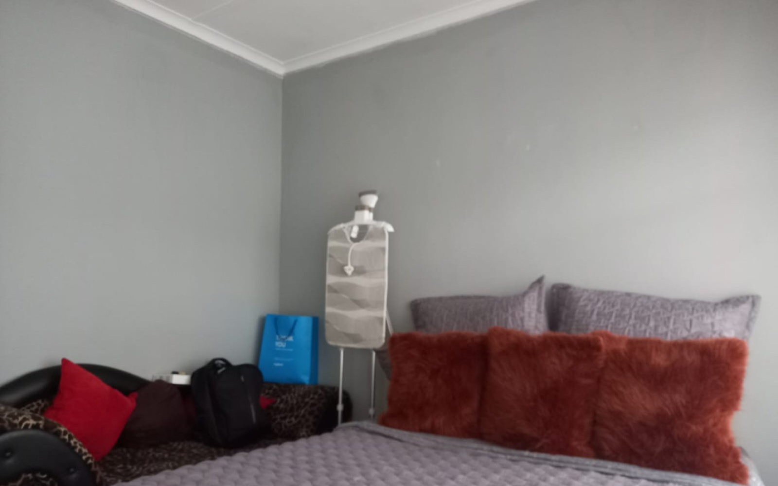 3 Bedrooms Bedrooms, ,2 BathroomsBathrooms,House,For Sale,1082