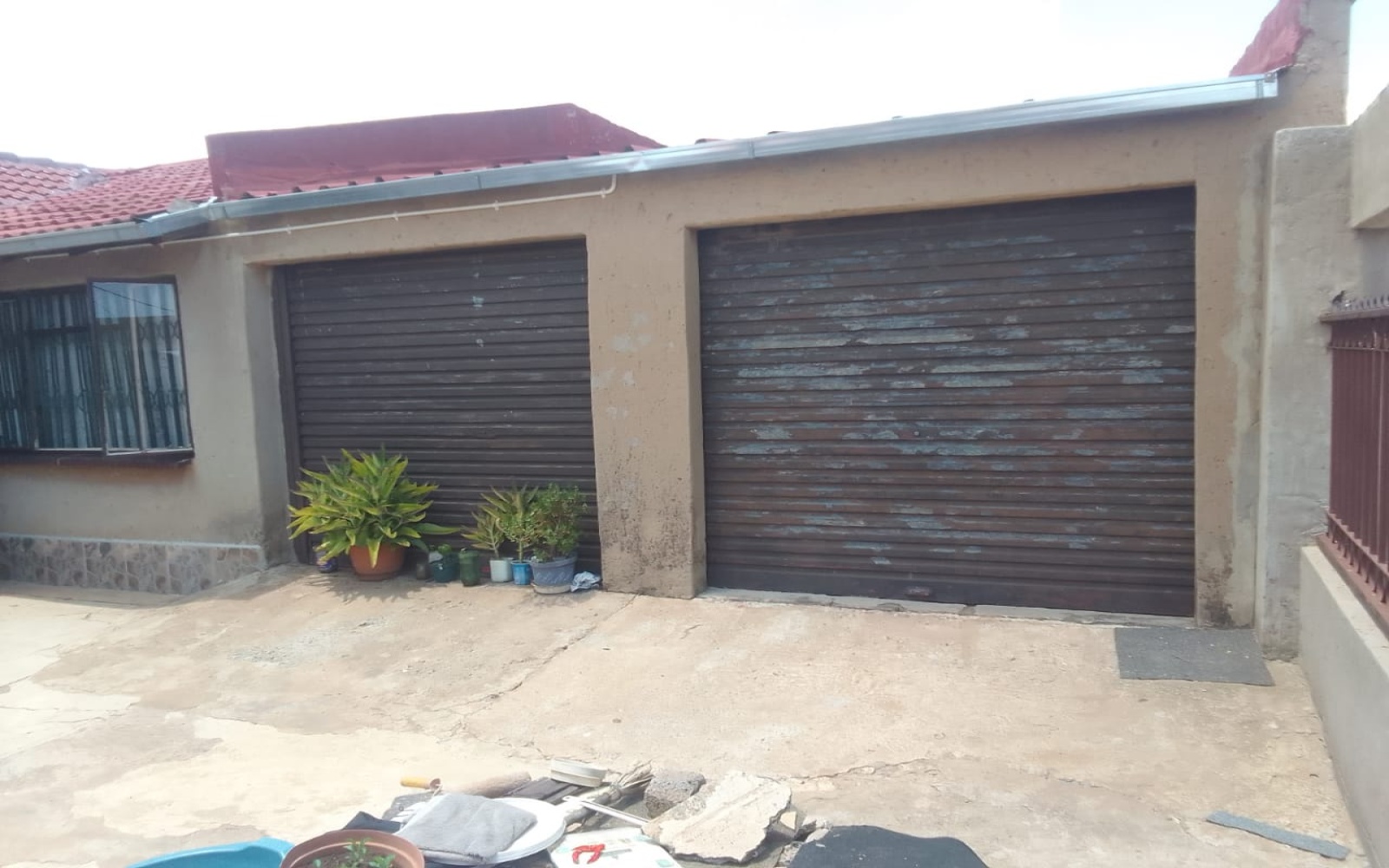 2 Bedrooms Bedrooms, ,1 BathroomBathrooms,House,For Sale,1083