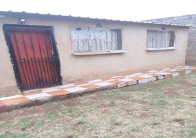 2 Bedrooms Bedrooms, ,1 BathroomBathrooms,House,For Sale,1086 2 Bedrooms Bedrooms, ,1 BathroomBathrooms,House,For Sale,1086