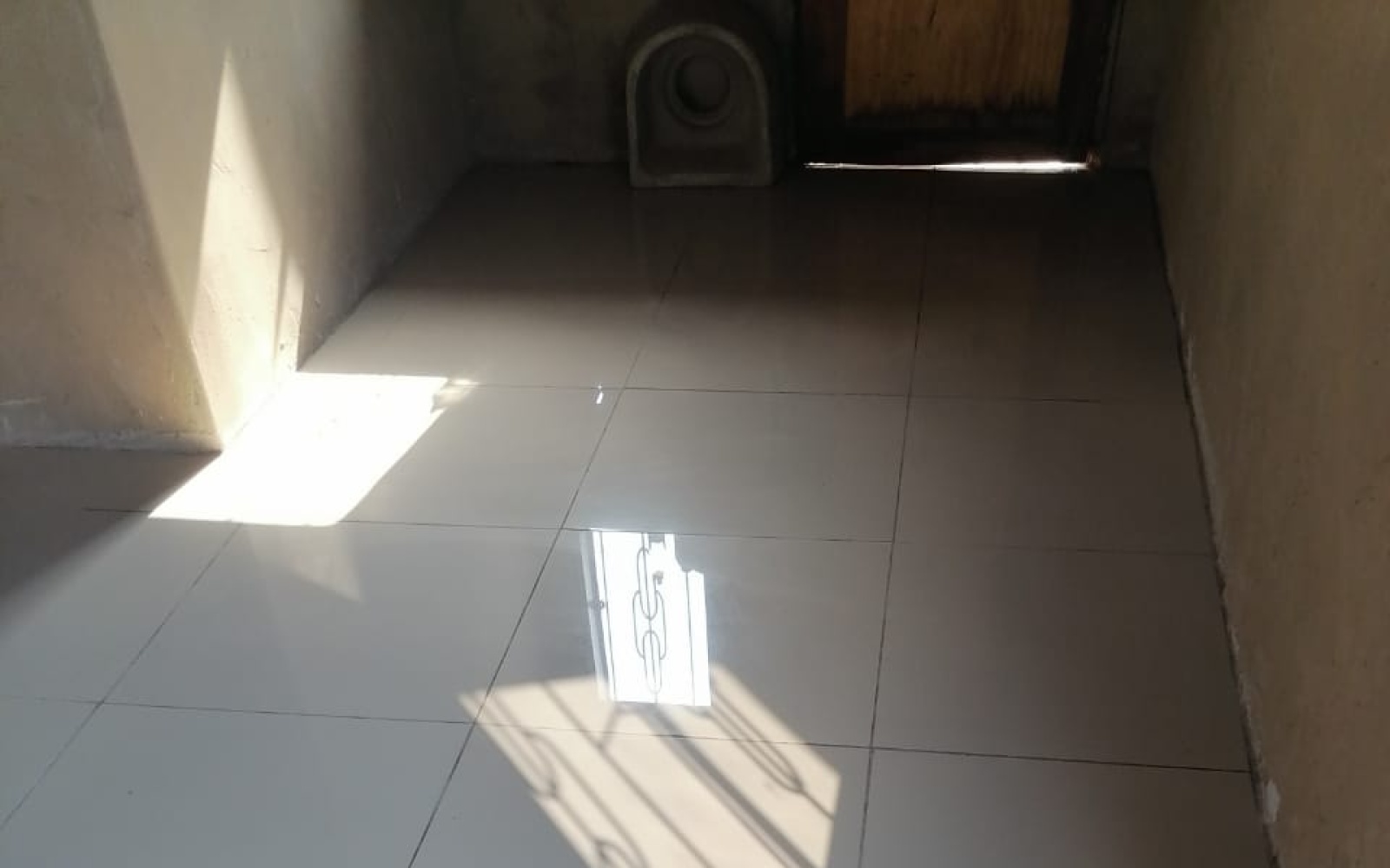 2 Bedrooms Bedrooms, ,1 BathroomBathrooms,House,For Sale,1086