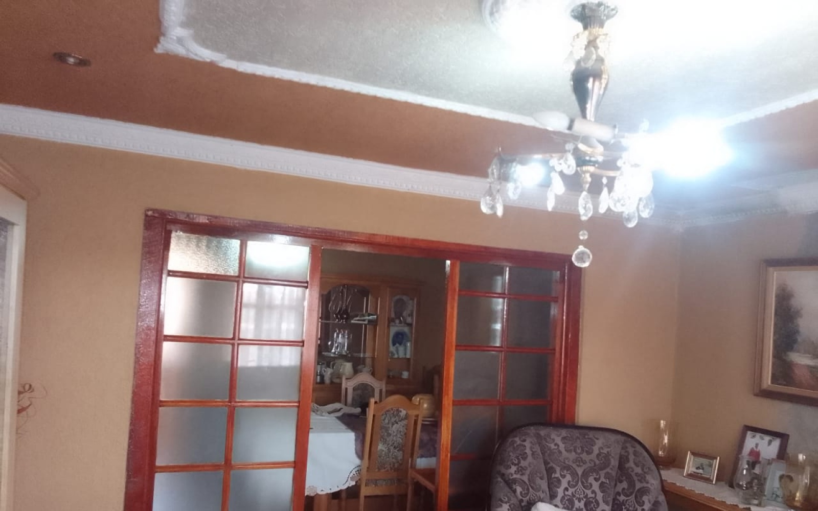2 Bedrooms Bedrooms, ,1 BathroomBathrooms,House,For Sale,1087