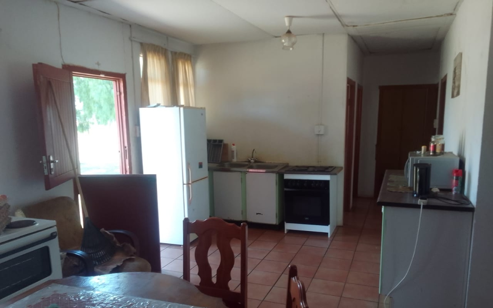 3 Bedrooms Bedrooms, ,1 BathroomBathrooms,House,For Sale,1088 3 Bedrooms Bedrooms, ,1 BathroomBathrooms,House,For Sale,1088