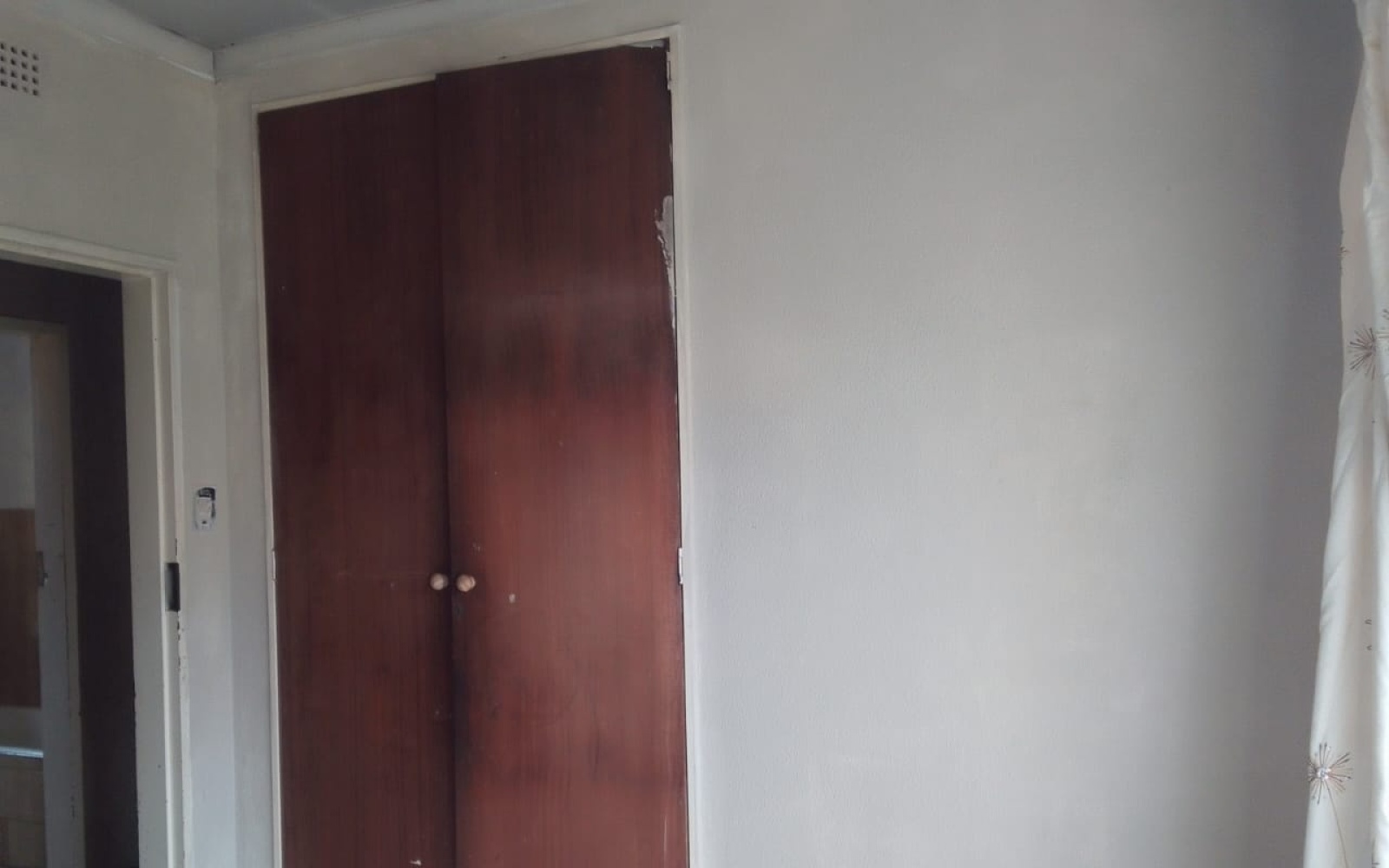 3 Bedrooms Bedrooms, ,2 BathroomsBathrooms,House,For Sale,1089
