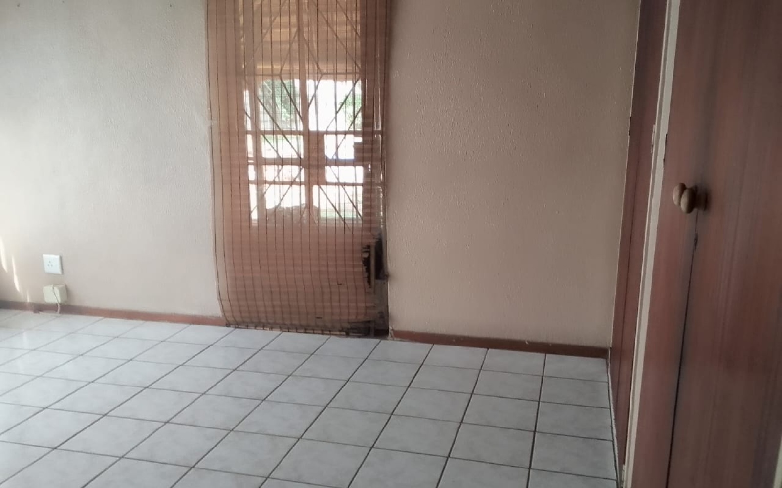 3 Bedrooms Bedrooms, ,2 BathroomsBathrooms,House,For Sale,1089