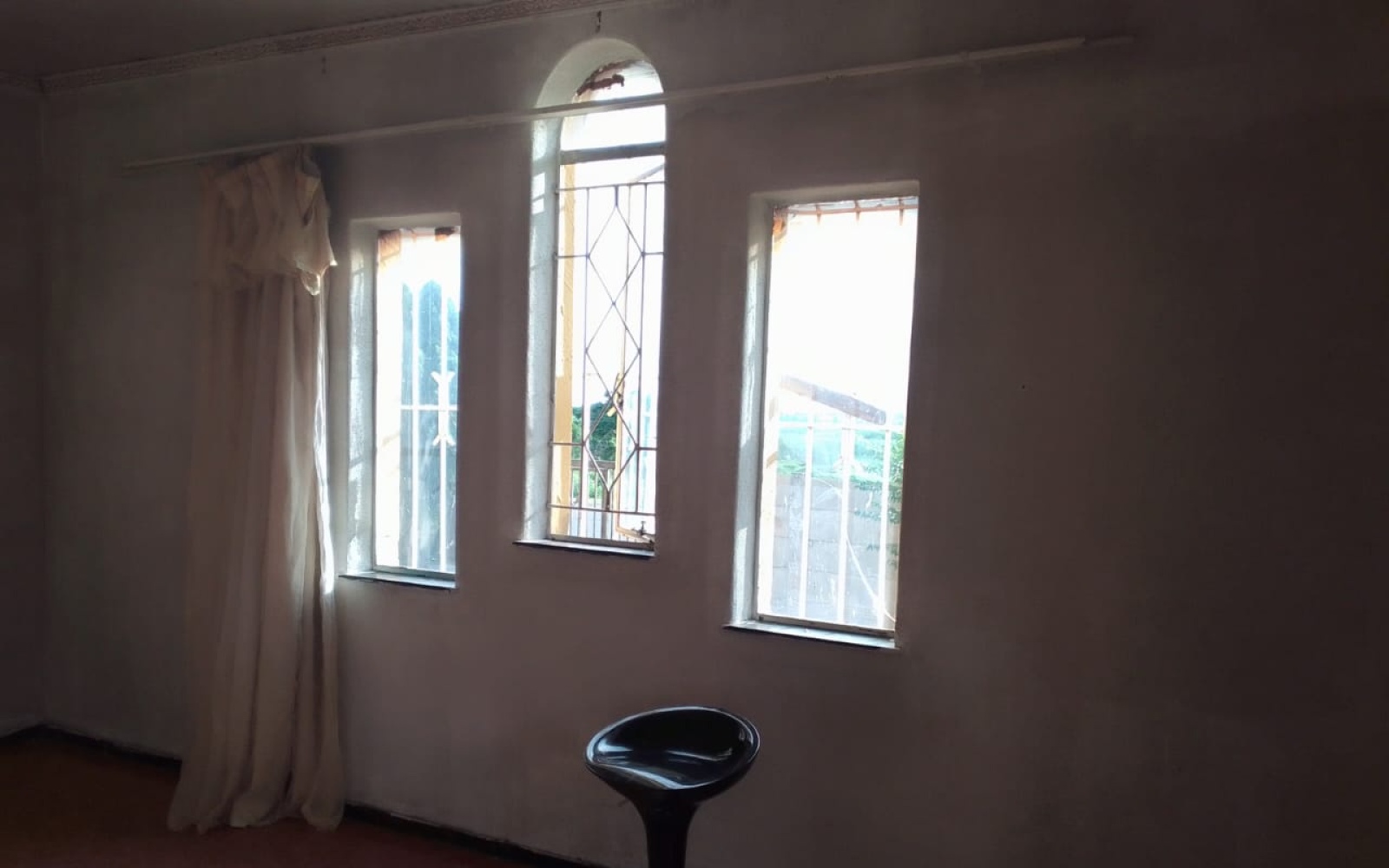3 Bedrooms Bedrooms, ,2 BathroomsBathrooms,House,For Sale,1089