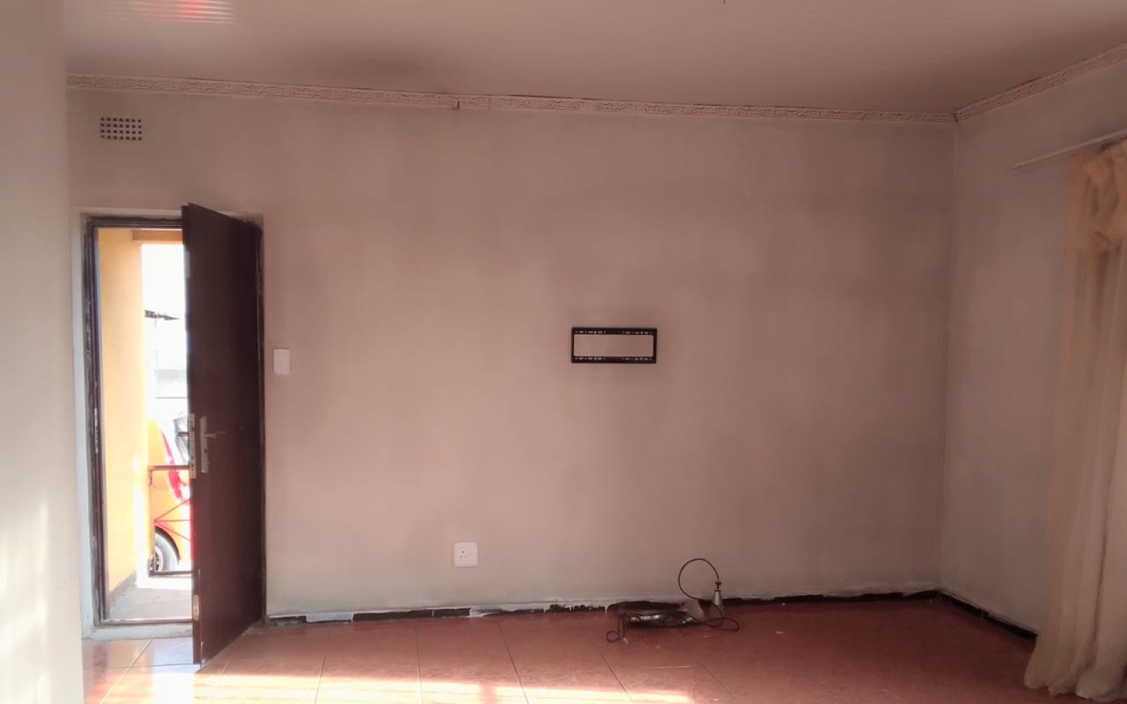 3 Bedrooms Bedrooms, ,2 BathroomsBathrooms,House,For Sale,1089
