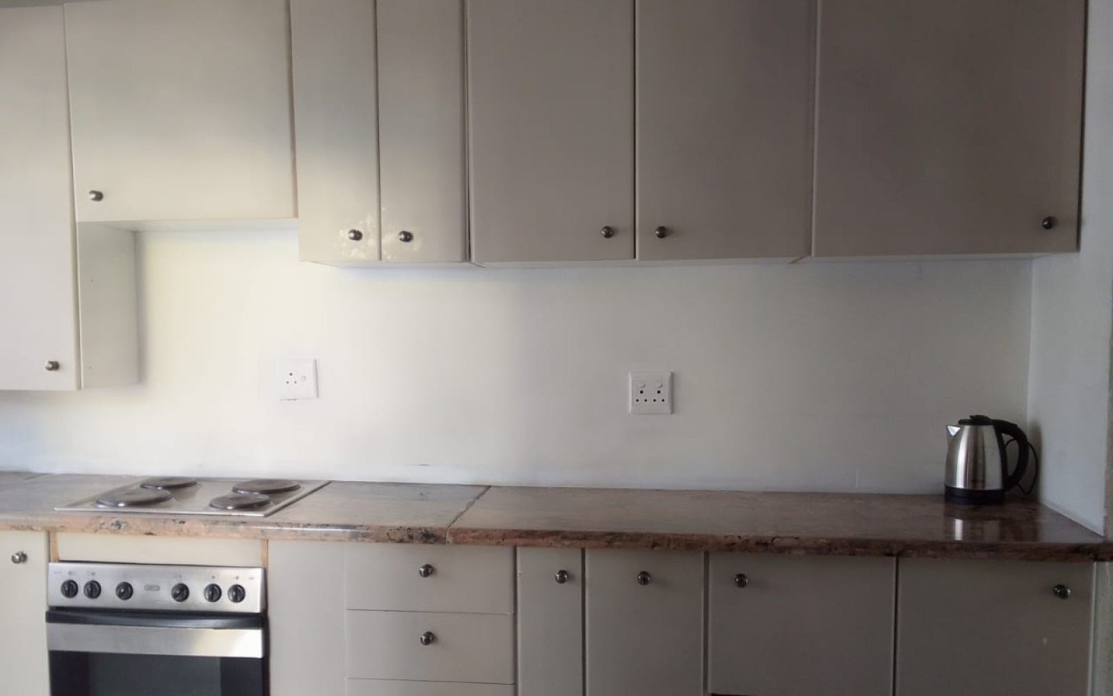 3 Bedrooms Bedrooms, ,2 BathroomsBathrooms,House,For Sale,1089